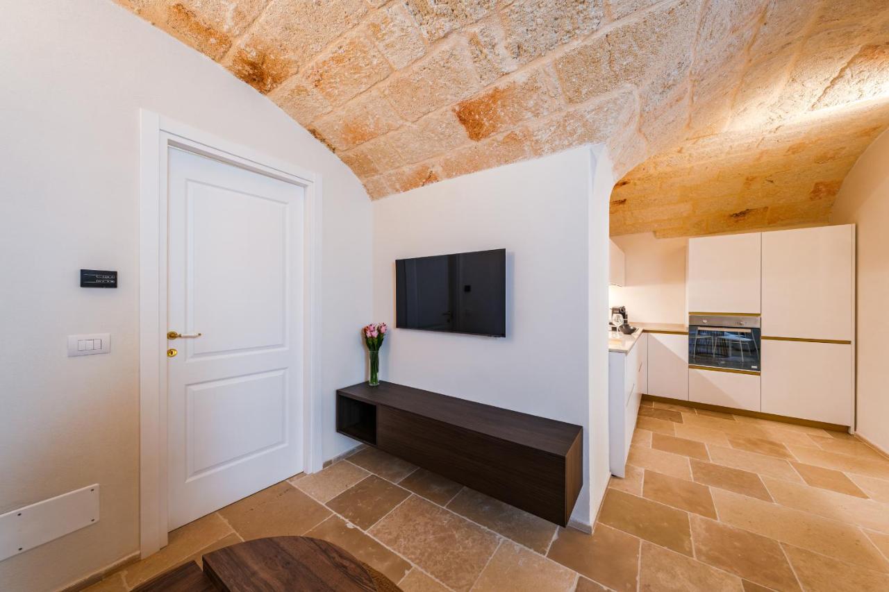 Helloapulia Charming Palazzo Clemente - Self-Catering Suites With Aircondition Monopoli Exterior foto